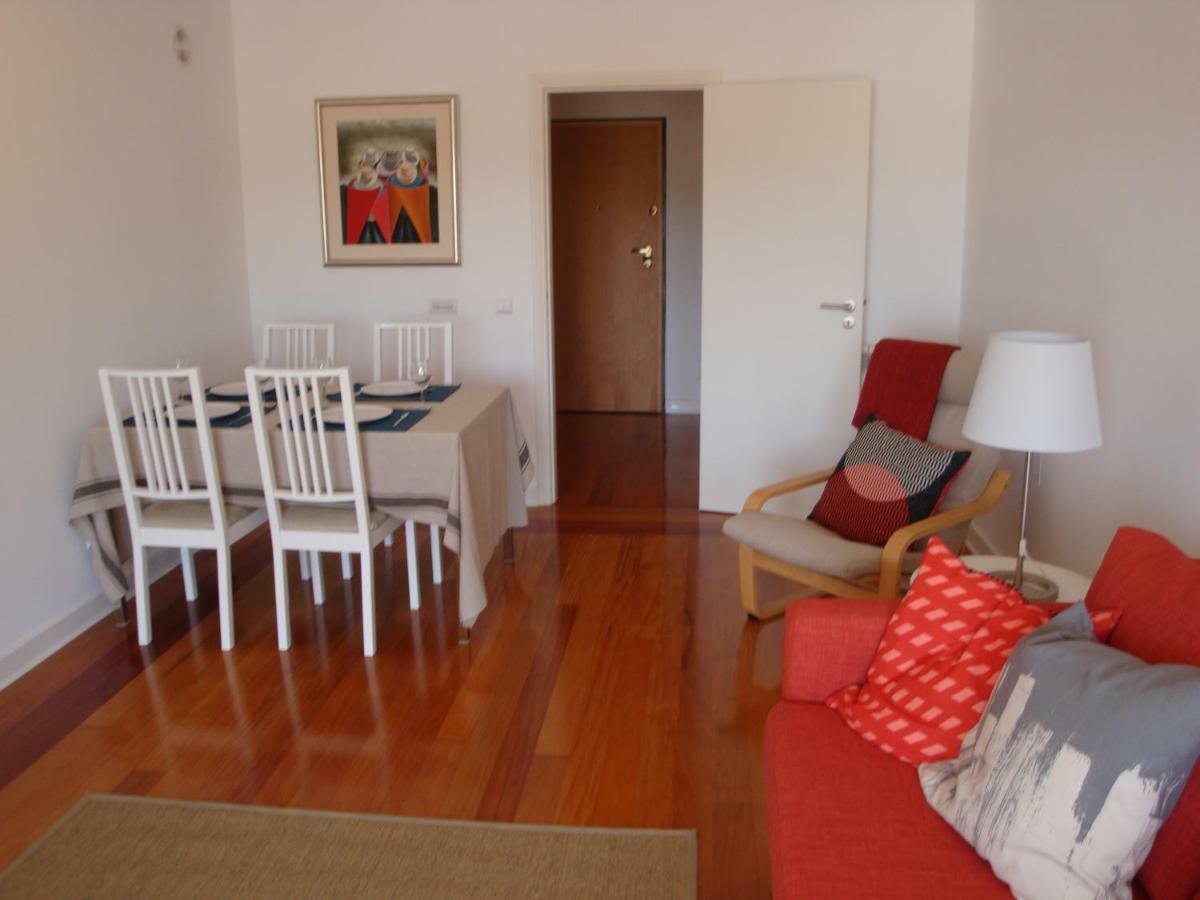 Apartamento Village Market *